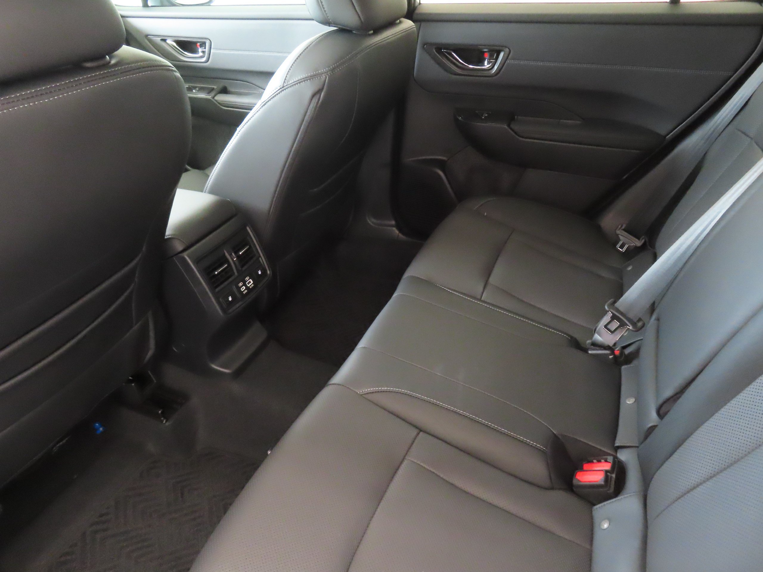 New 2026 Subaru Outback Touring XT AWD/4WD image 21