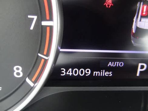 Used 2025 Nissan Rogue SV AWD/4WD image 19