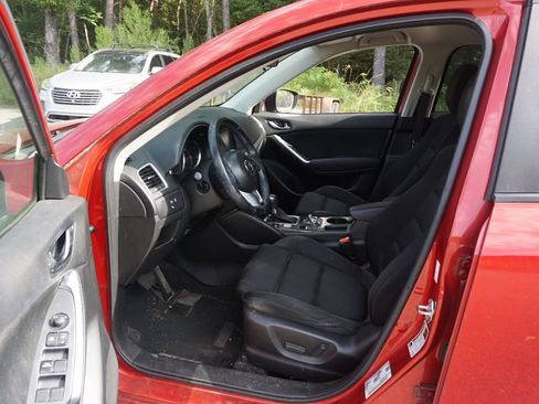 Used 2016 MAZDA CX-5 Touring FWD image 2