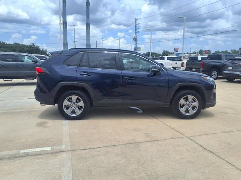 Certified 2025 Toyota RAV4 XLE AWD/4WD image 5