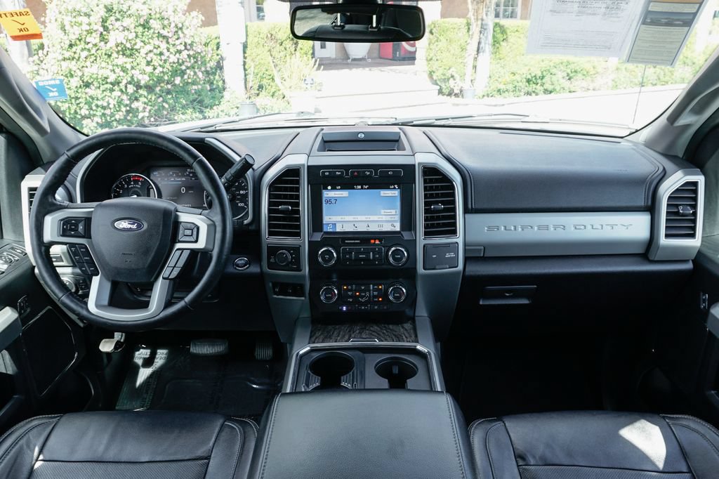 Used 2019 Ford F250 Lariat w/ Lariat Ultimate Package AWD/4WD image 27