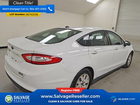 Used 2014 Ford Fusion S image 4