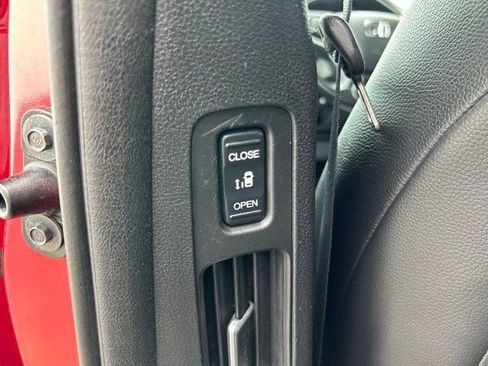 Used 2025 Honda Odyssey Sport-L image 43