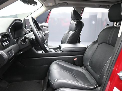 Used 2023 Honda Pilot Elite image 8