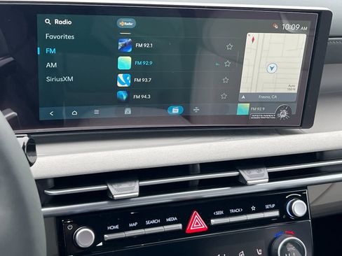 New 2026 Hyundai Tucson Limited image 18