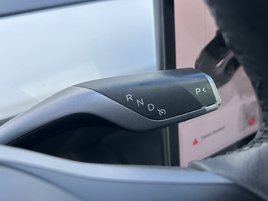Used 2023 Tesla Model 3 Standard Range RWD image 27