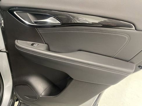 Used 2023 Buick Envision Preferred w/ Sport Touring Package image 32