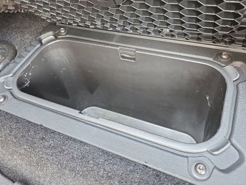 Used 2016 RAM 1500 Sport w/ Black Ram 1500 Sport Group image 31