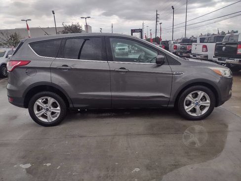 Used 2014 Ford Escape SE image 8