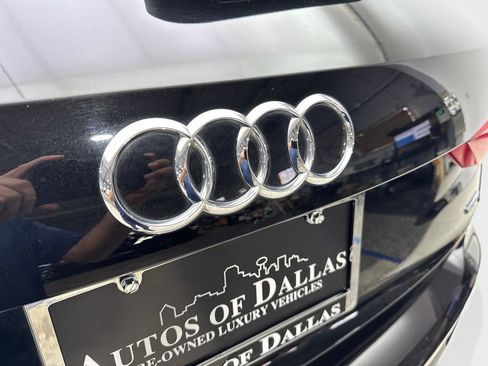 Used 2020 Audi Q3 2.0T Premium w/ Convenience Package image 20