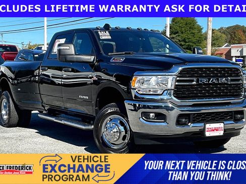 Used 2023 RAM 3500 Big Horn w/ Level 1 Equipment Group AWD/4WD image 1