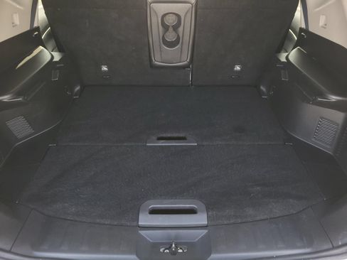 Used 2019 Nissan Rogue SL w/ Premium Package FWD image 10