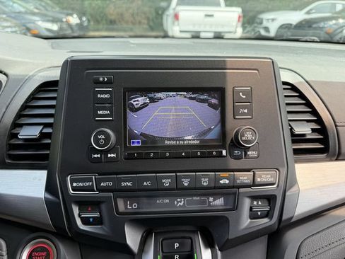Used 2020 Honda Odyssey LX image 21