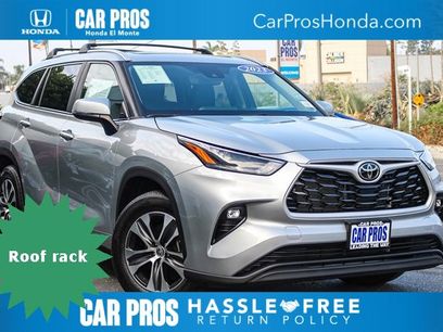 Used 2023 Toyota Highlander XLE