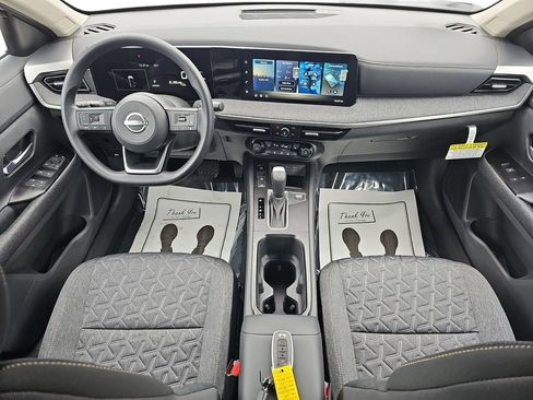 New 2026 Nissan Kicks SV w/ SV Premium Package image 12