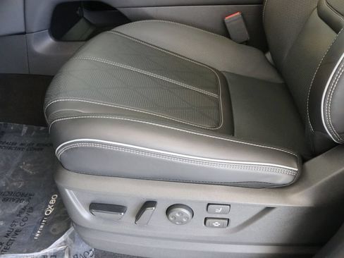 Certified 2025 INFINITI QX80 Sensory AWD/4WD image 27
