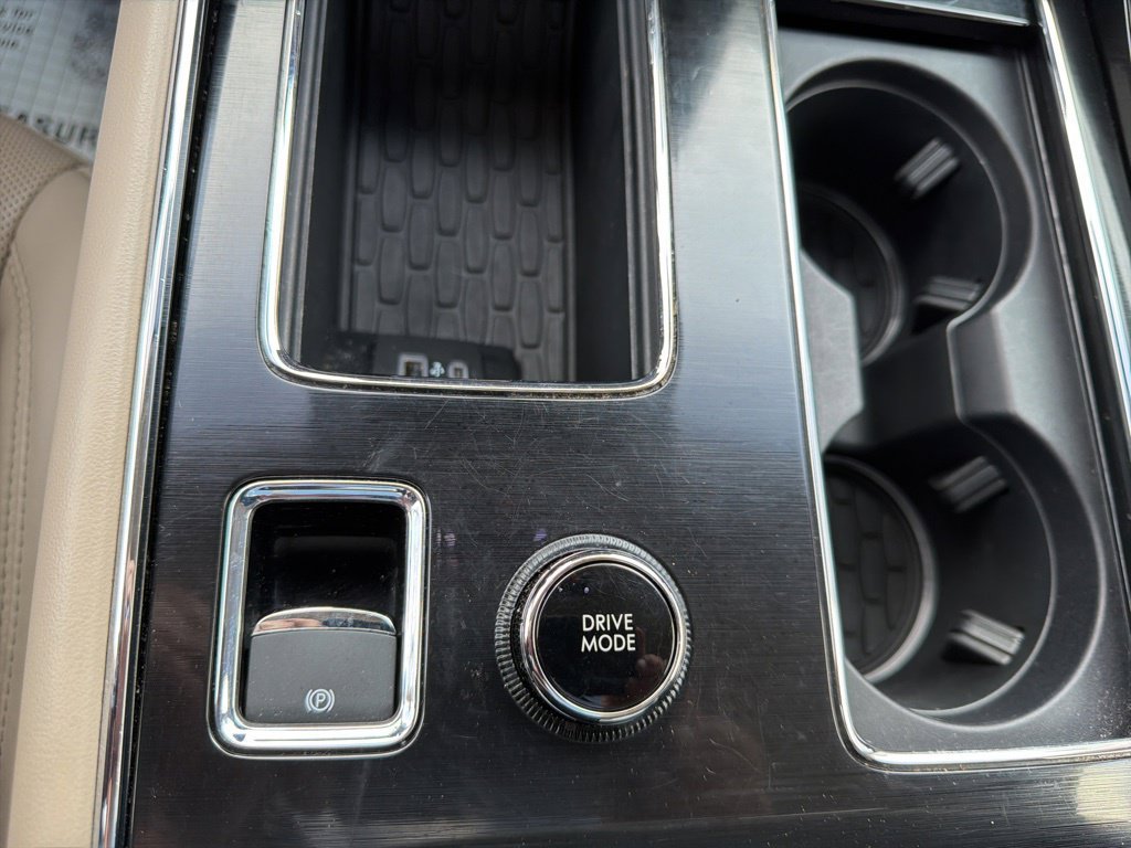 Used 2023 Lincoln Aviator Reserve w/ Equipment Group 201A AWD/4WD image 23