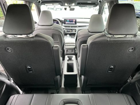 Used 2027 INFINITI QX60 Sport w/ Dark Cargo Package AWD/4WD image 20