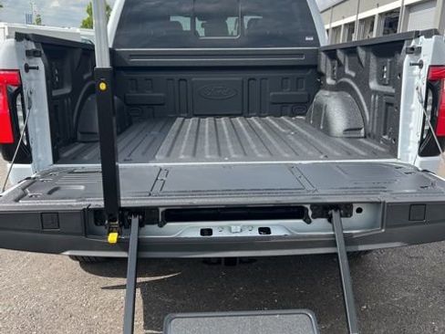 New 2025 Ford F150 Lightning Lariat image 10