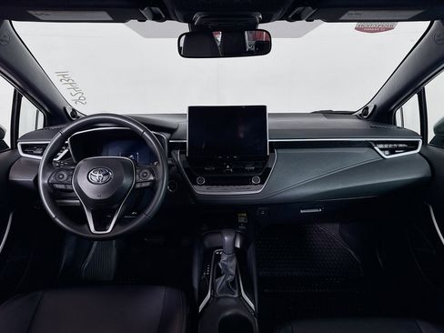 Certified 2025 Toyota Corolla XSE image 23