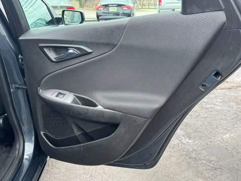 Used 2021 Chevrolet Malibu LS image 17