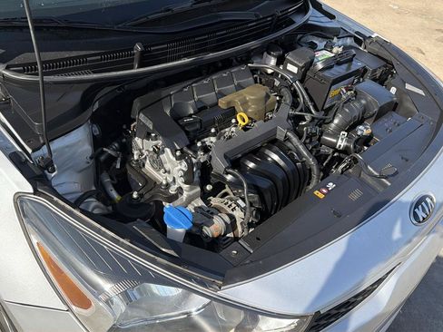 Used 2020 Kia Rio LX FWD image 35
