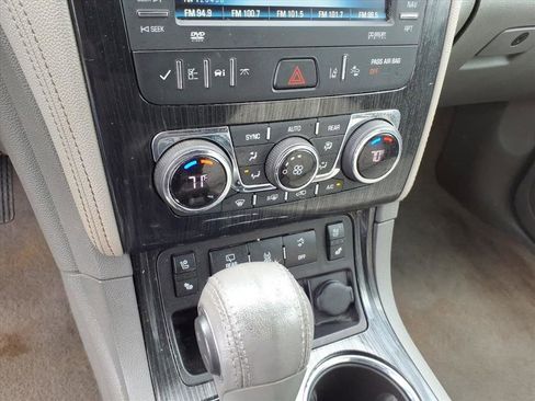 Used 2017 Chevrolet Traverse Premier w/ LPO, 'HIT The Road' Package image 29