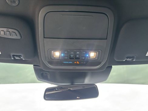 Used 2020 Ford Explorer ST w/ ST Street Pack image 18