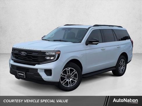 New 2026 Ford Expedition Active image 1