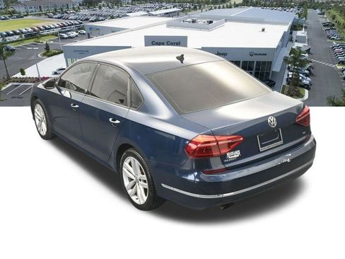 Used 2019 Volkswagen Passat 2.0T Wolfsburg image 46