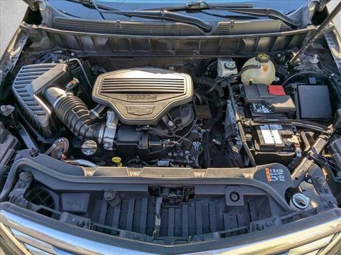 Used 2017 Cadillac XT5 Luxury image 23