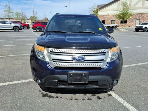 Used 2011 Ford Explorer XLT w/ 202A Rapid Spec Order Code image 2