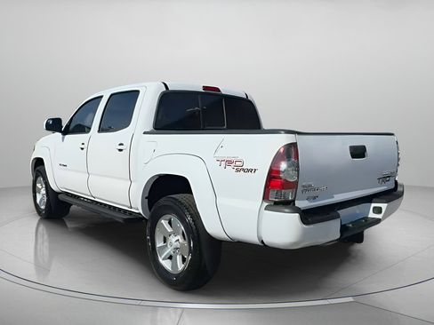 Used 2013 Toyota Tacoma PreRunner image 21