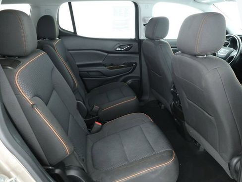 Used 2022 GMC Acadia AT4 image 23