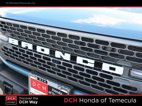 Used 2022 Ford Bronco Badlands image 7