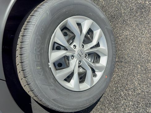 New 2026 Honda CR-V LX image 9