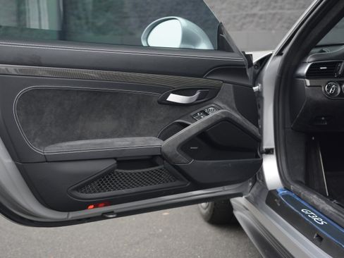 Certified 2019 Porsche 911 GT3 RS image 13