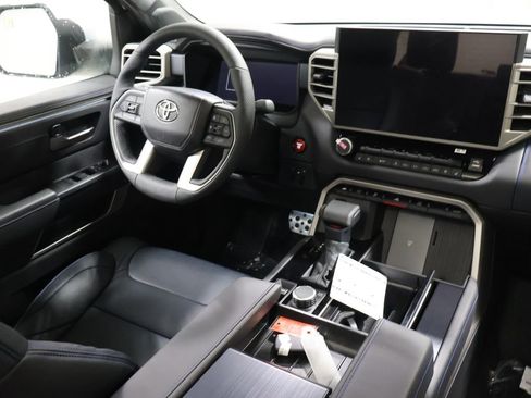 New 2026 Toyota Tundra Platinum AWD/4WD image 17