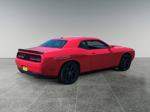 Used 2022 Dodge Challenger SXT w/ Blacktop Package image 5