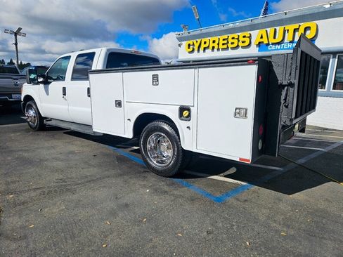 Used 2011 Ford F350 XL image 3