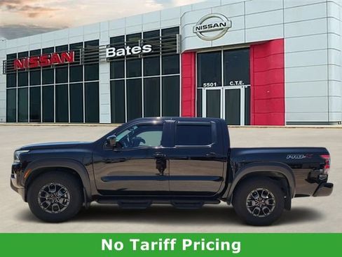 Used 2024 Nissan Frontier Pro-X w/ Pro Premium Package RWD image 3