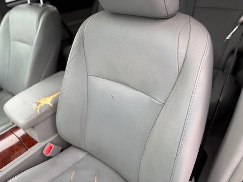 Used 2011 Toyota Highlander Limited image 17