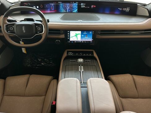 New 2026 Lincoln Navigator L Black Label AWD/4WD image 12