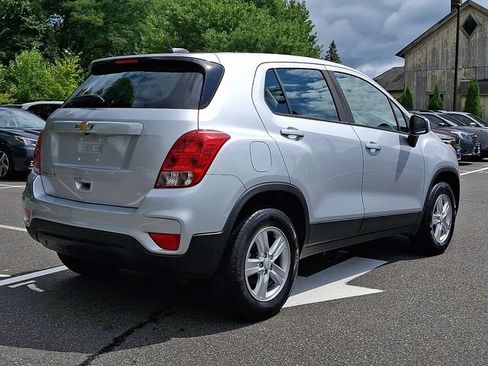 Used 2018 Chevrolet Trax LS AWD/4WD image 6