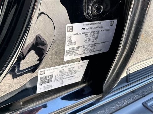 Certified 2023 GMC Sierra 1500 AT4 w/ Technology Package image 37