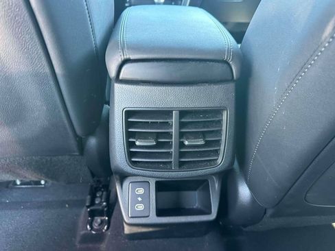Used 2024 Kia Seltos SX AWD/4WD image 11