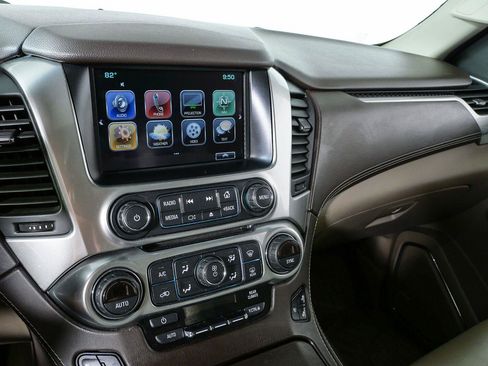 Used 2017 Chevrolet Tahoe Premier RWD image 13
