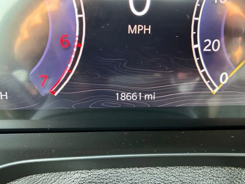 Used 2024 Jeep Grand Cherokee L Summit image 22