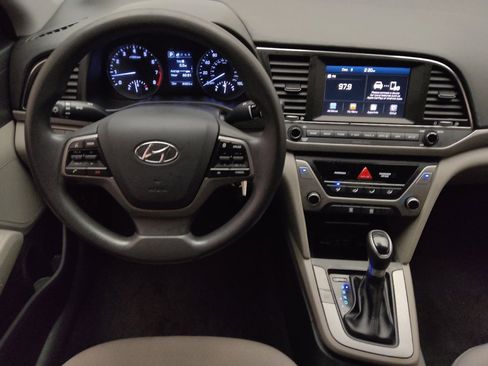 Used 2018 Hyundai Elantra SEL image 22