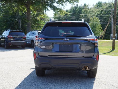 Used 2026 Subaru Forester Premium AWD/4WD image 6
